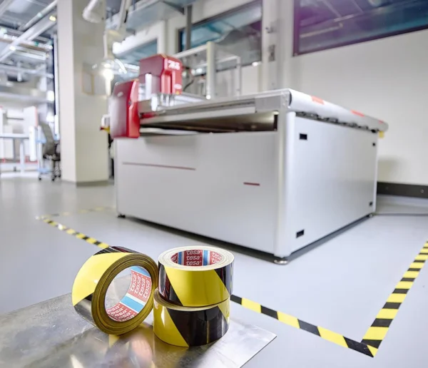 Tape TESA Anti-Scratch PET gulv sort/gul