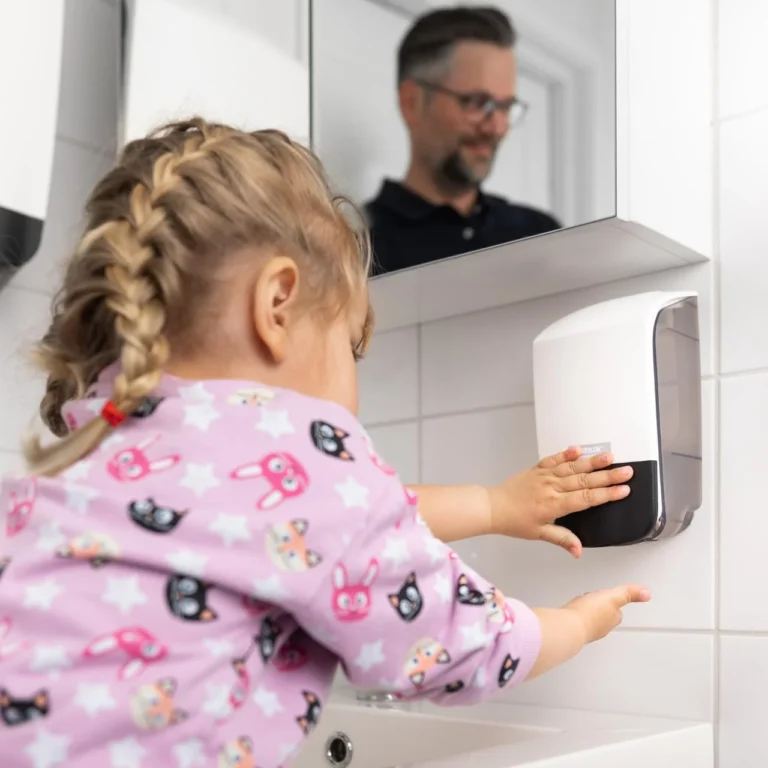 Håndsåpe KATRIN Clean flytende 0,5L - Bilde 4