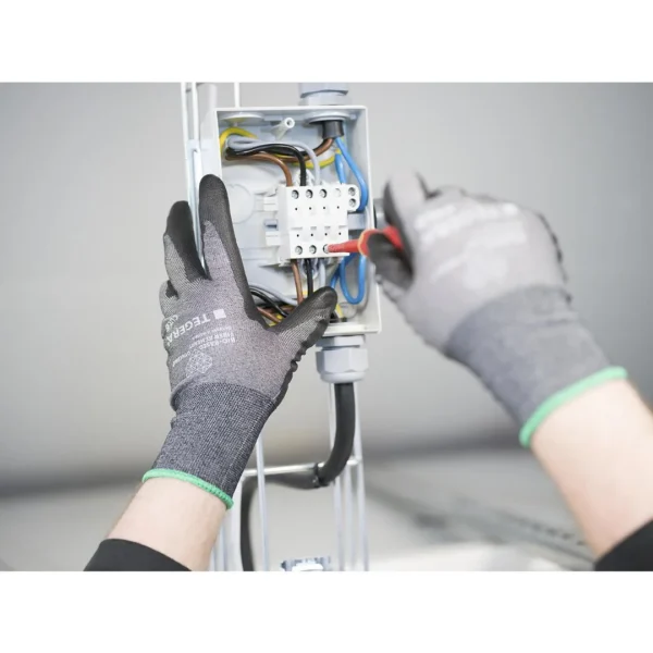 Hanske TEGERA 909 Kutt B tynne 7