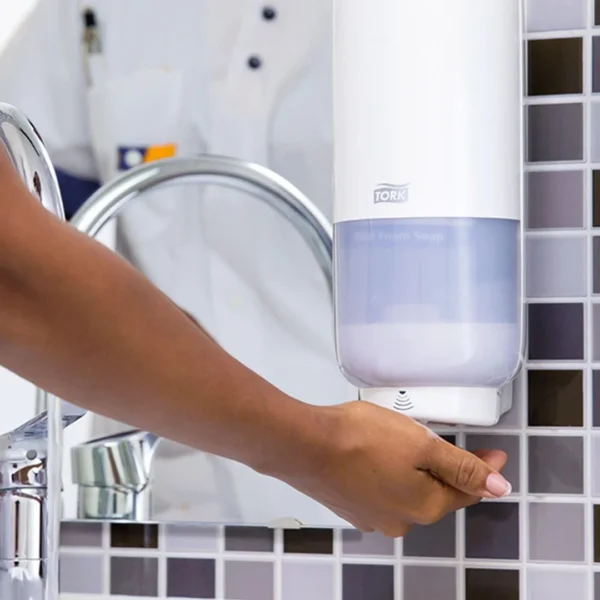 Skumsåpe TORK antimikrobiell S4 1L