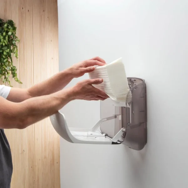 Dispenser KATRIN tørkeark S hvit