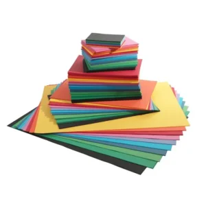 Farget papir 110g ass størrelser (2200)