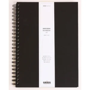 Notatbok GRIEG A4 100g 160s linjer sort