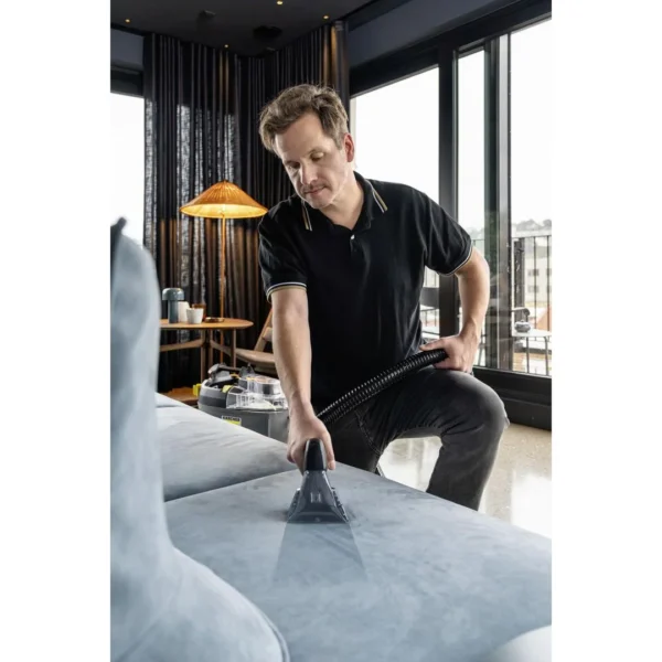 Teppe/møbelrenser KÄRCHER Puzzi 8/1