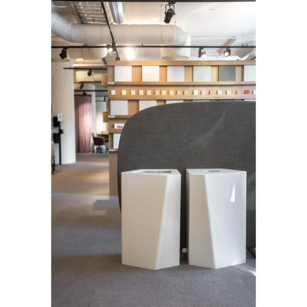 Avfallsbeholder KITE u. lokk 70L hvit