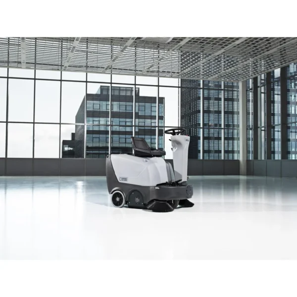 Feiemaskin NILFISK SR 1000 S