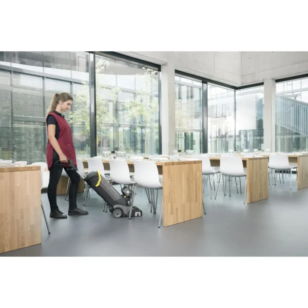 Gulvvasker KÄRCHER BR30/4 C BP Pack