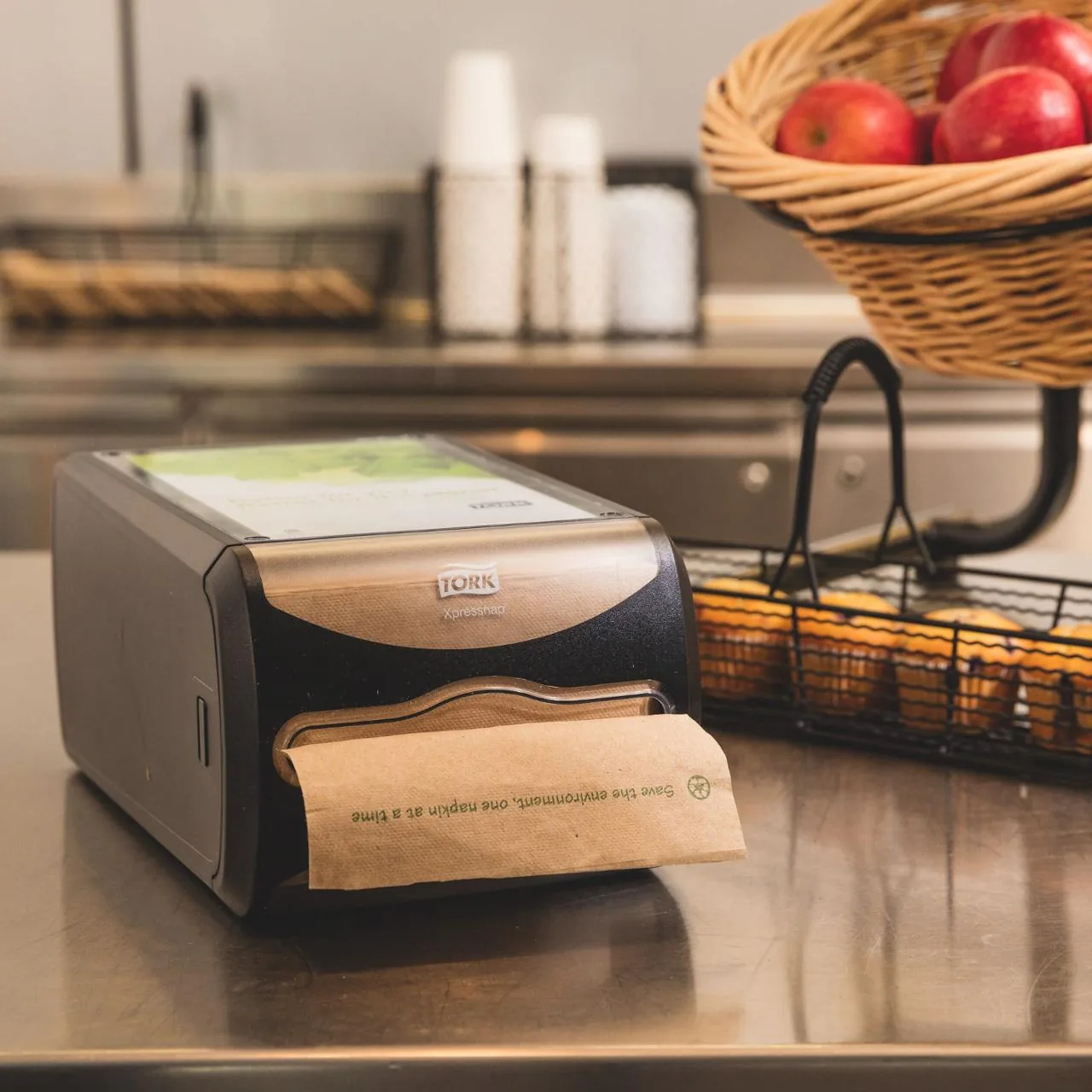 Serviettdispenser TORK N4 disk sort